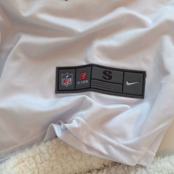 Men's Kansas City Chiefs Patrick Mahomes Nike White Game Jersey size Small - Picture 6 of 8